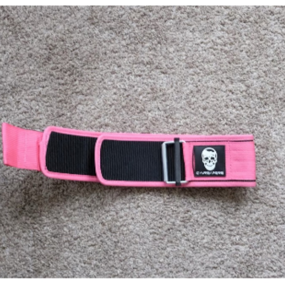 Gymreapers Pink and Black Lifting Belt, size small, gently used